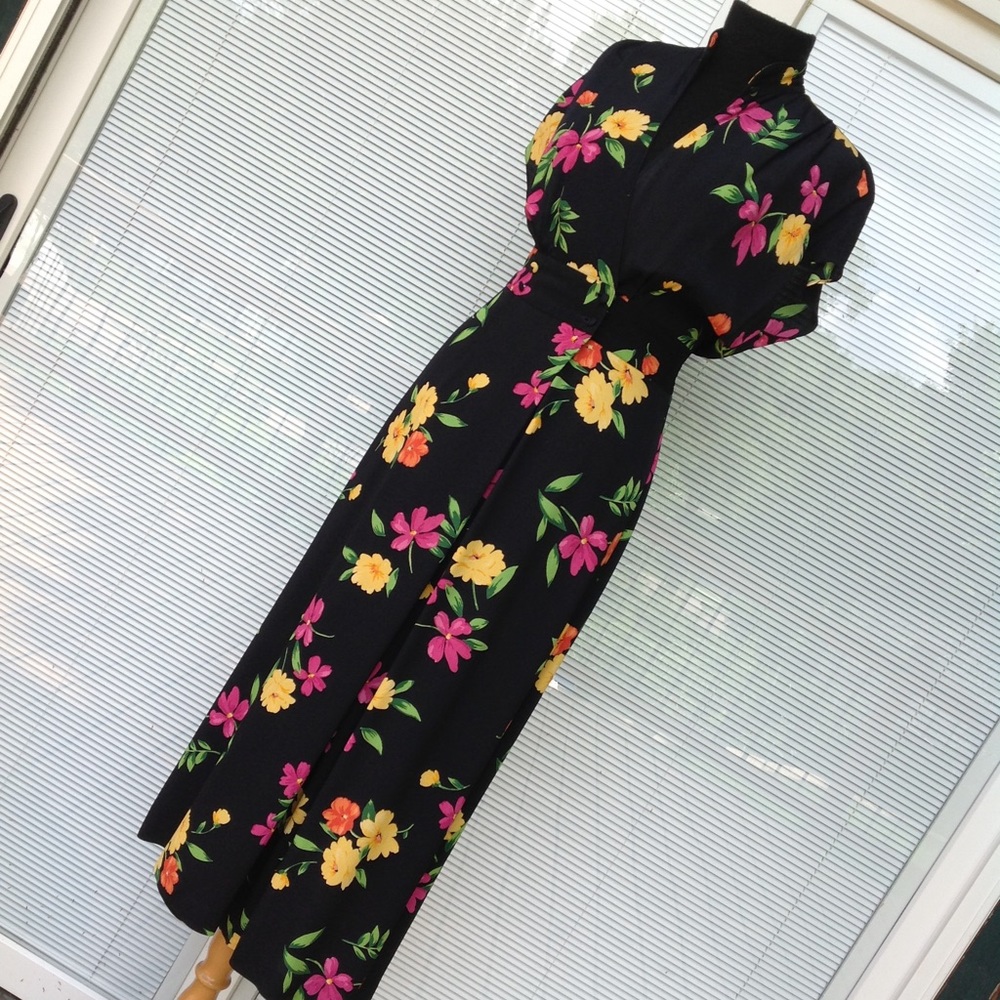 SOLD Vintage jumpsuit sleeveless floral midi